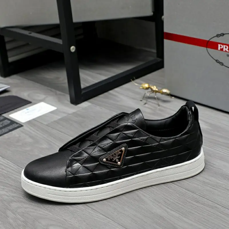 prada decontractees chaussures pour homme s_12304373